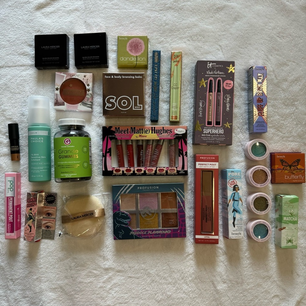 HUGE BEAUTY BUNDLE 6 💄 BRAND NEW MAKEUP & SKINCARE + MORE!